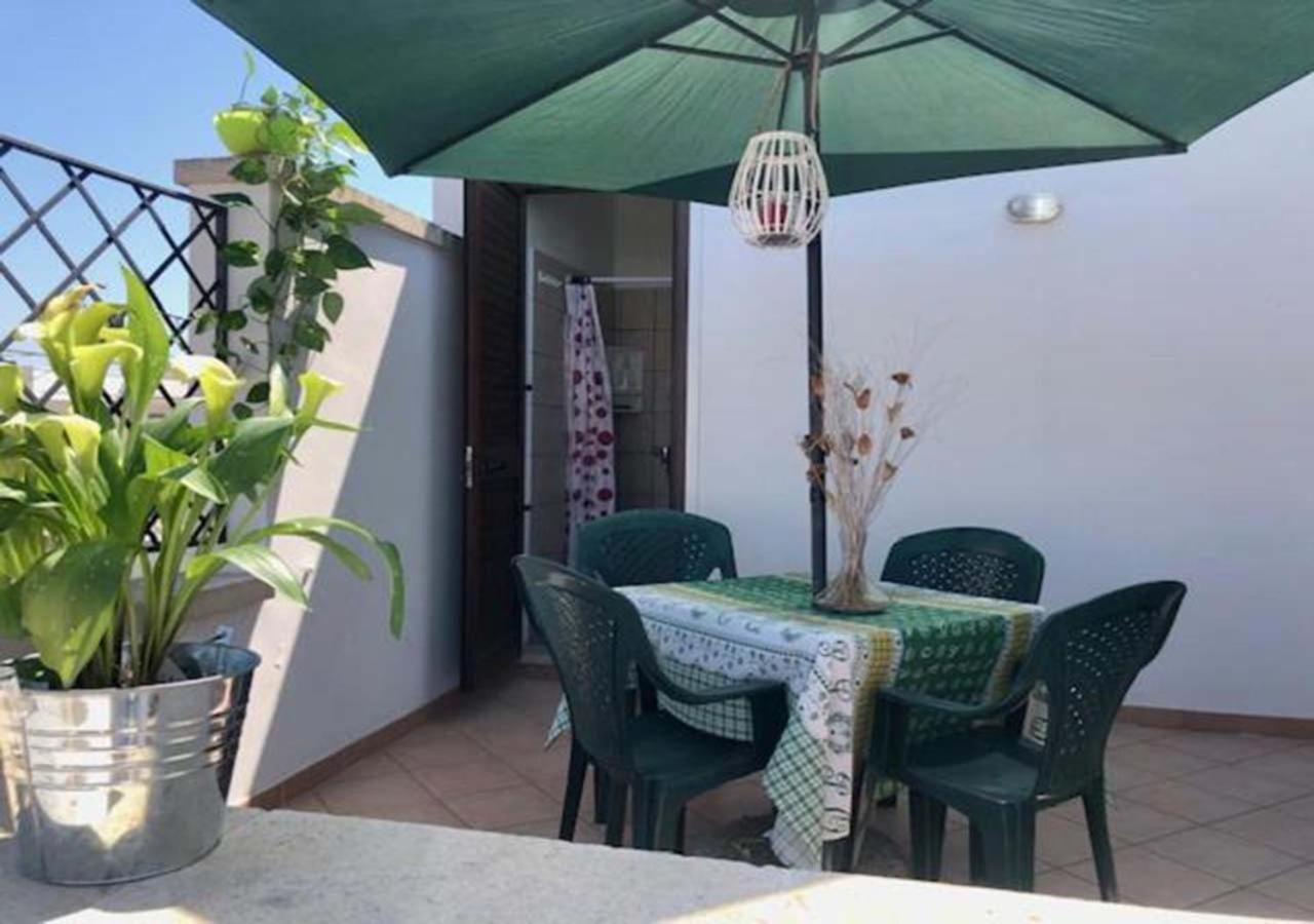 Odegos Appartamento Matilda Roca Exterior foto