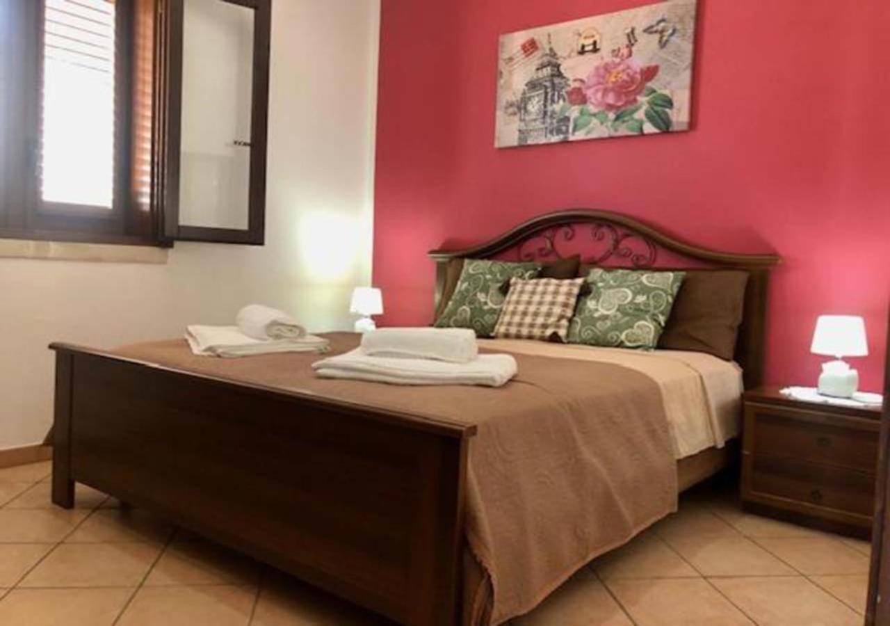 Odegos Appartamento Matilda Roca Exterior foto